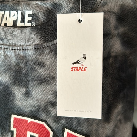 NWT Staple Pigeon Tee - Picture 3 of 4